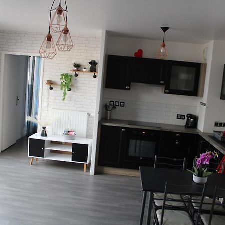 3 Pieces + Terrasse Dernier Etage Proche Centre Apartment โม ภายนอก รูปภาพ